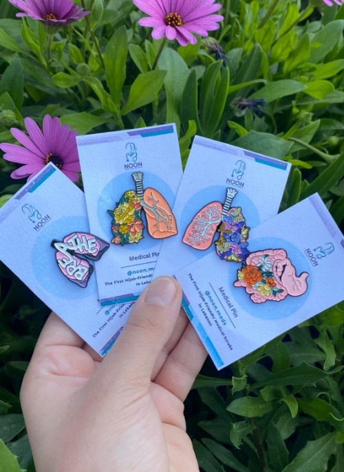 Lungs Pins